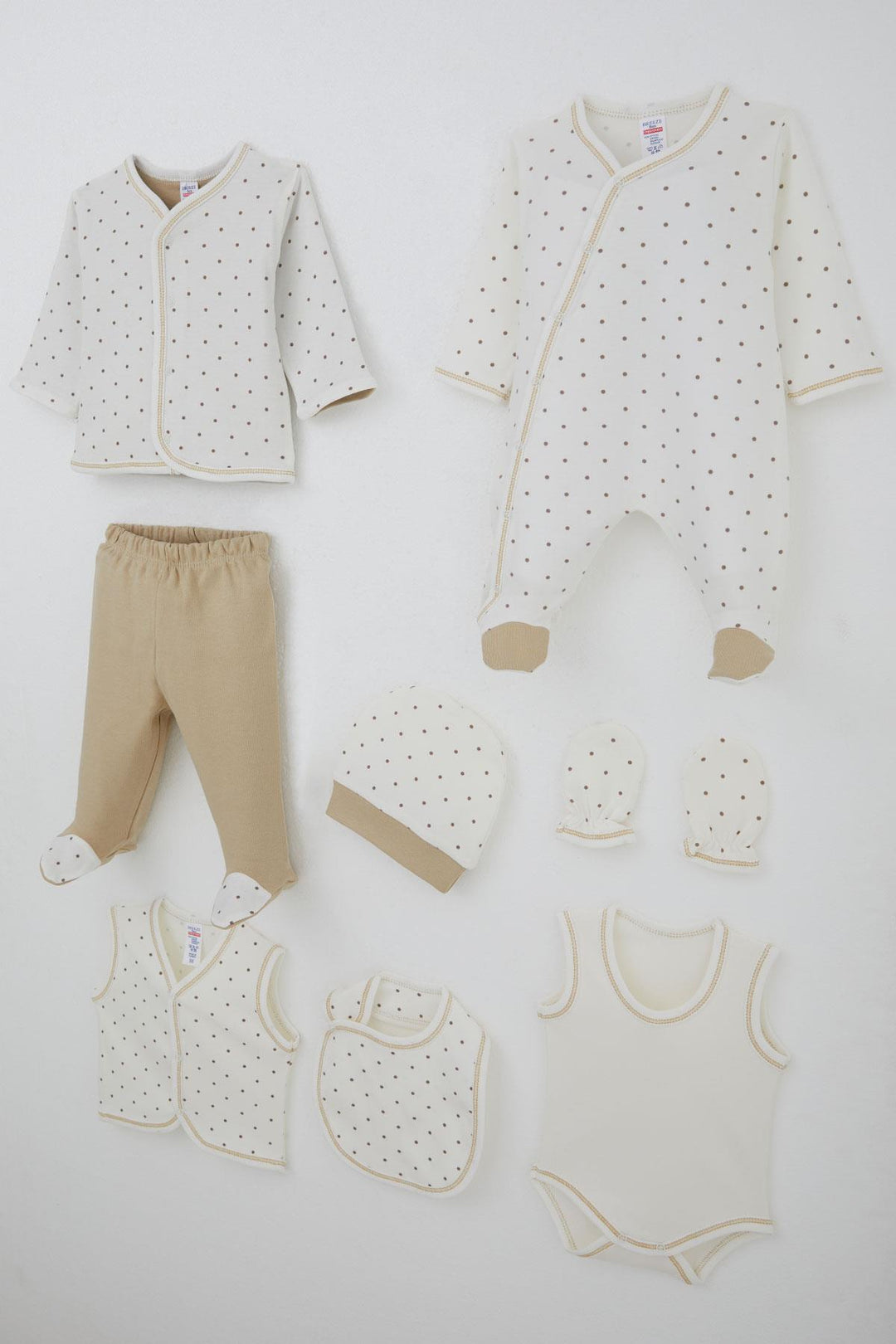 BRE Breeze Baby Boy Hospital Outfit 8 Piece Polka Dot Patterned 0-3 Months, Ecru - Neuss