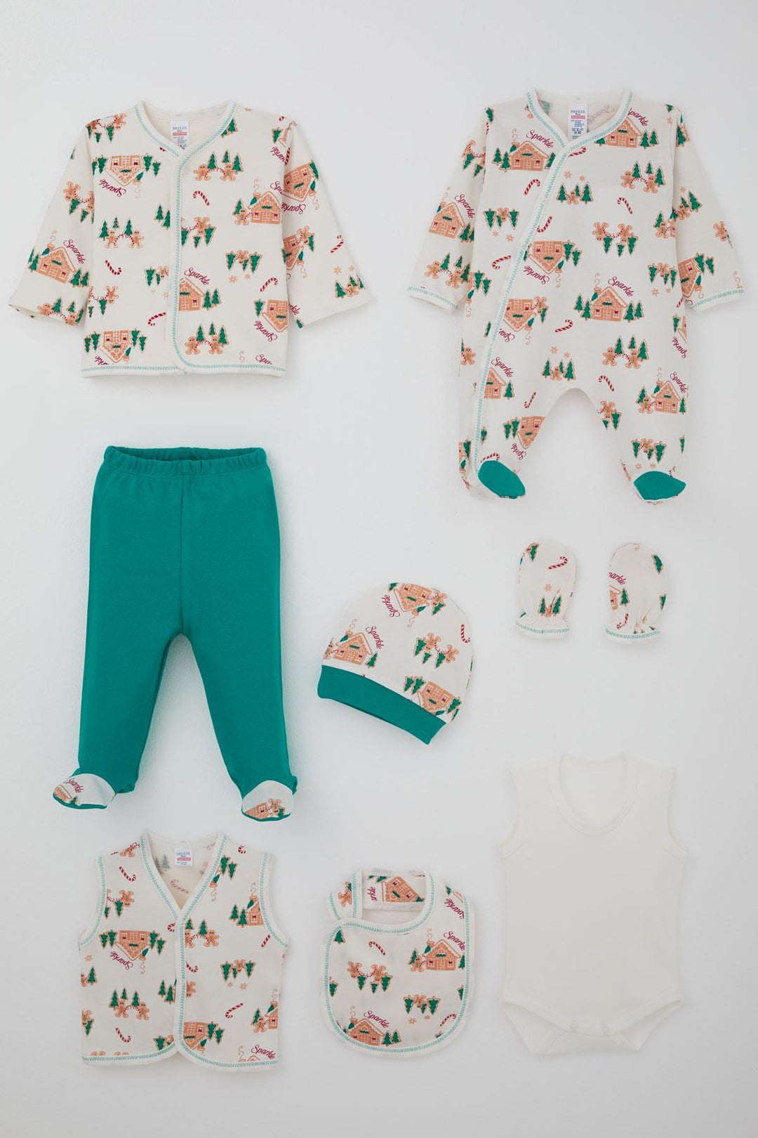 BRE Breeze Baby Boy Hospital Outfit 8 Piece New Year Themed Pine & House Patterned 0-3 Months, Cream - Cananea