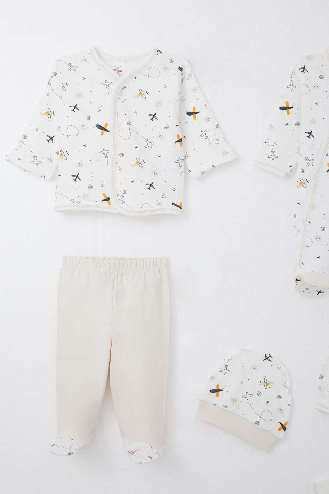 BRE Breeze Baby Boy Hospital Outfit 8 Piece Sky Explorer 0-3 Months, Ecru - Oakland