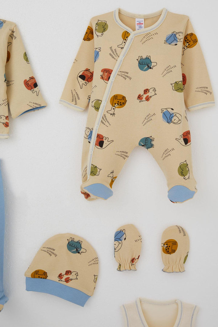 BRE Breeze Baby Boy Hospital Outfit 8 Cute Animals Patterned 0-3 Months, Beige - Tultepec