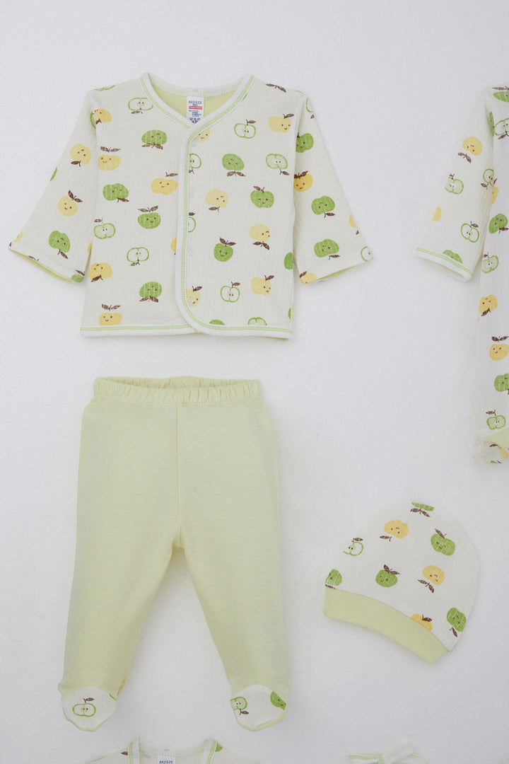 BRE Breeze Baby Boy Hospital Outfit 8 Pieces Cute Little Apple Patterned 0-3 Months, Ecru - Murfreesboro