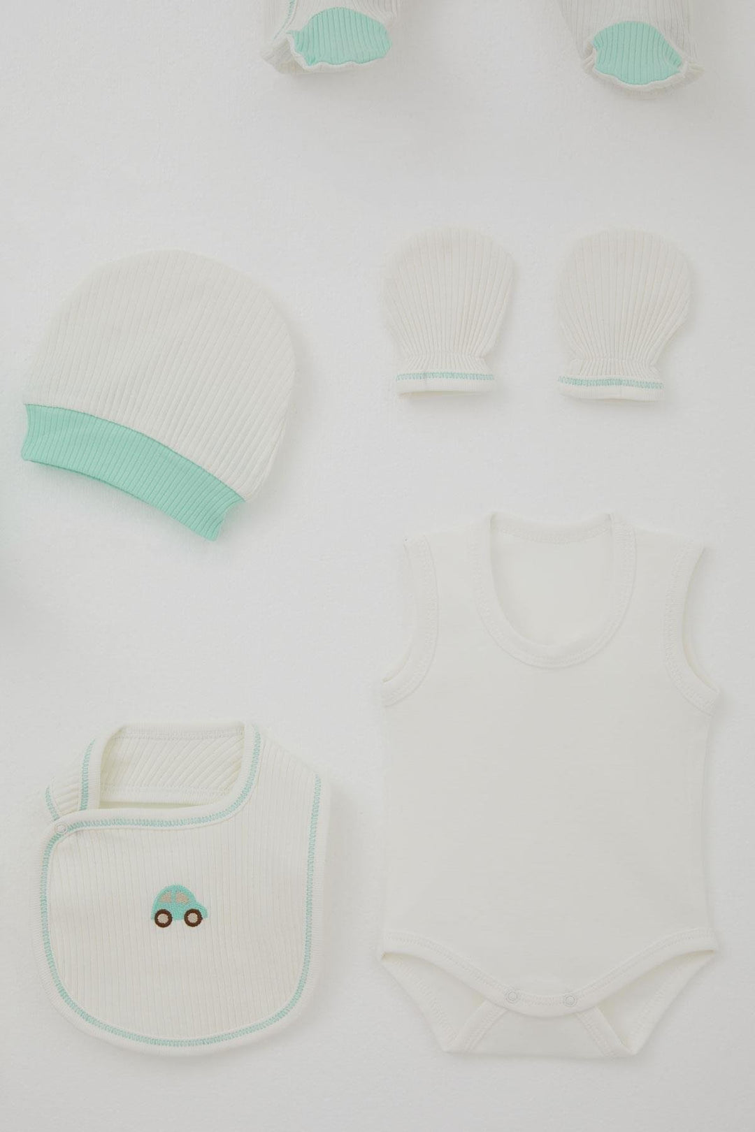 BRE Breeze Erkek Bebek Hastane Çıkışı 8 Li Renkli Araba Nakışlı 0-3 Ay, Ekru - Pomigliano d’Arco