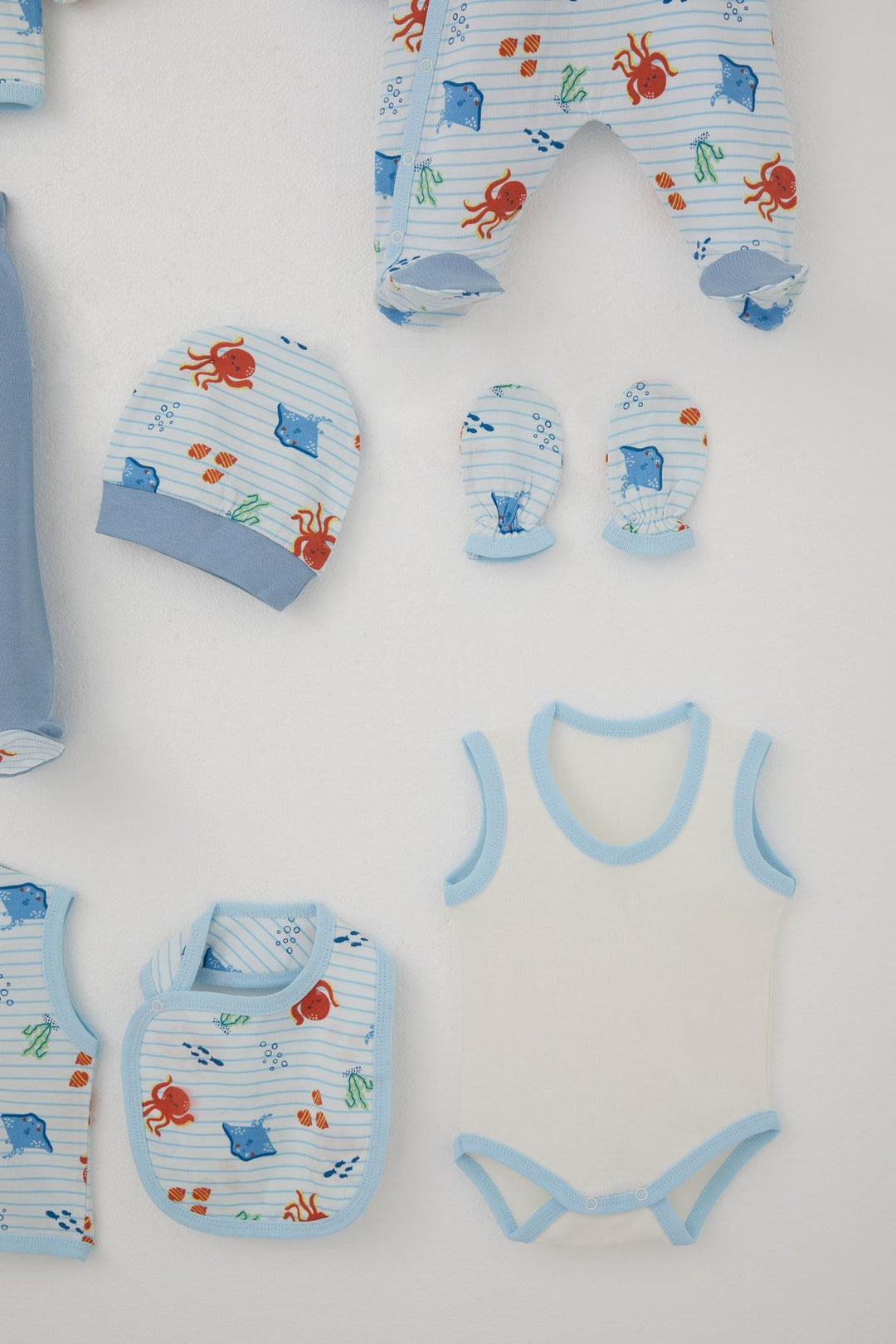 BRE Breeze Erkek Bebek Hastane Çıkışı 8 Li Sevimli Deniz Hayvanları Desenli 0-3 Ay, Beyaz - Arles
