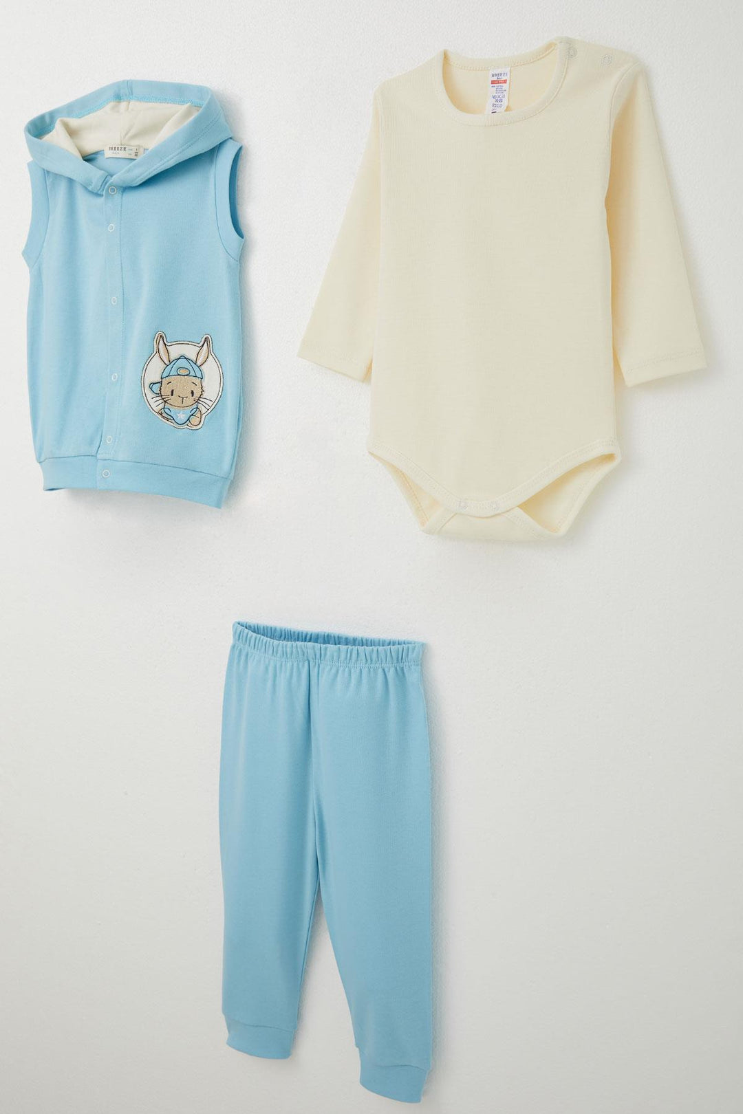 BRE Breeze Baby Boy Bodysuit 3-Piece Set لطيف الأرنب المطرز 4 أشهر سنة، أزرق فاتح - جيرمانتاون