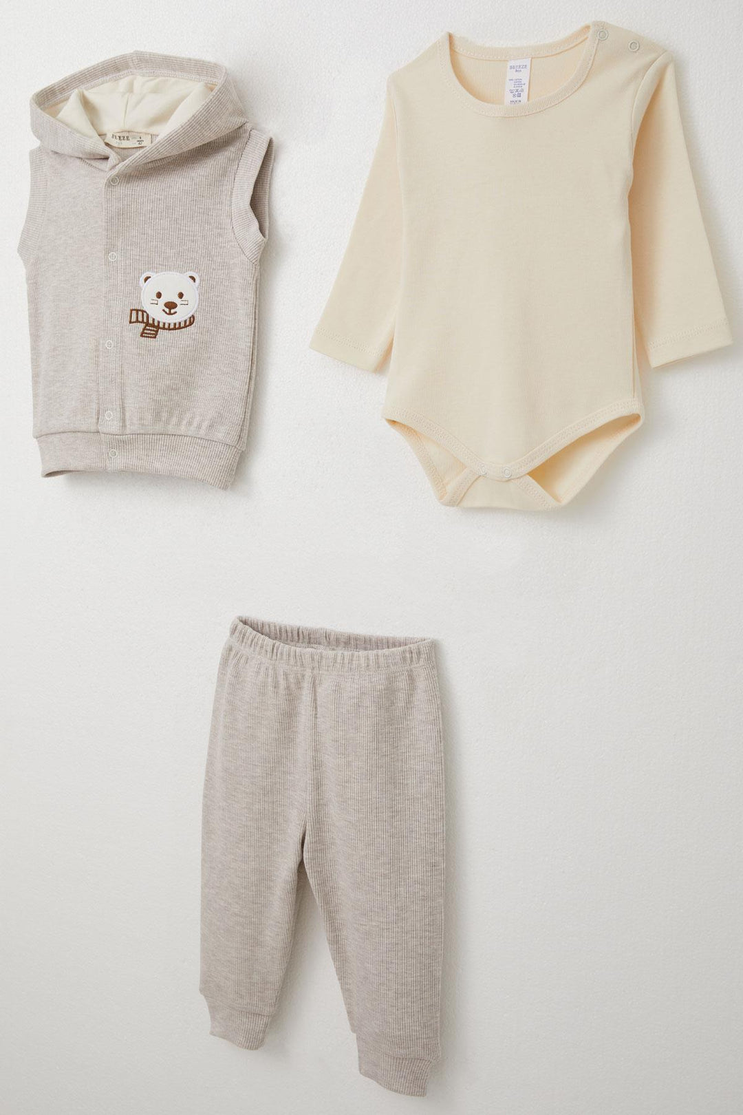 BRE Breeze Baby Boy Bodysuit 3-Piece Set لطيف الدب المطرز مقنعين 4 أشهر سنة، بيج ميلانج - زاكاتيكاس