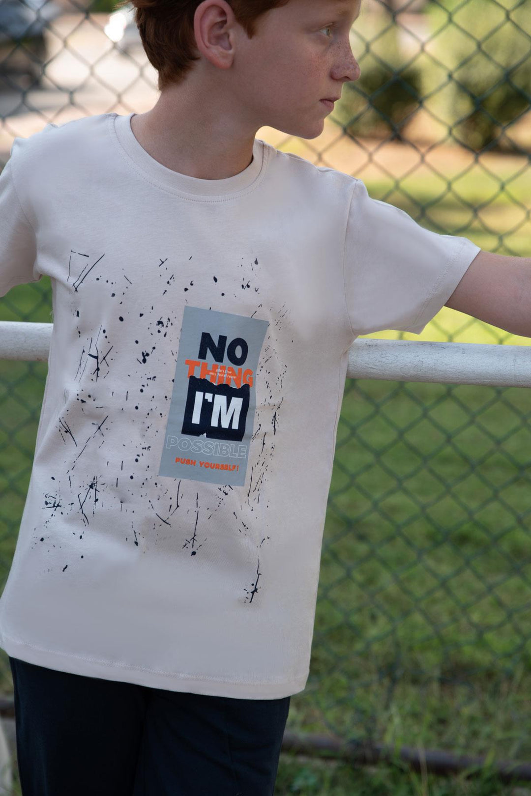 BRE Breeze Erkek Çocuk Şortlu Takım Püskürtme Boya Desenli Yazı Baskılı 50 Yaş, Bej - Bunbury