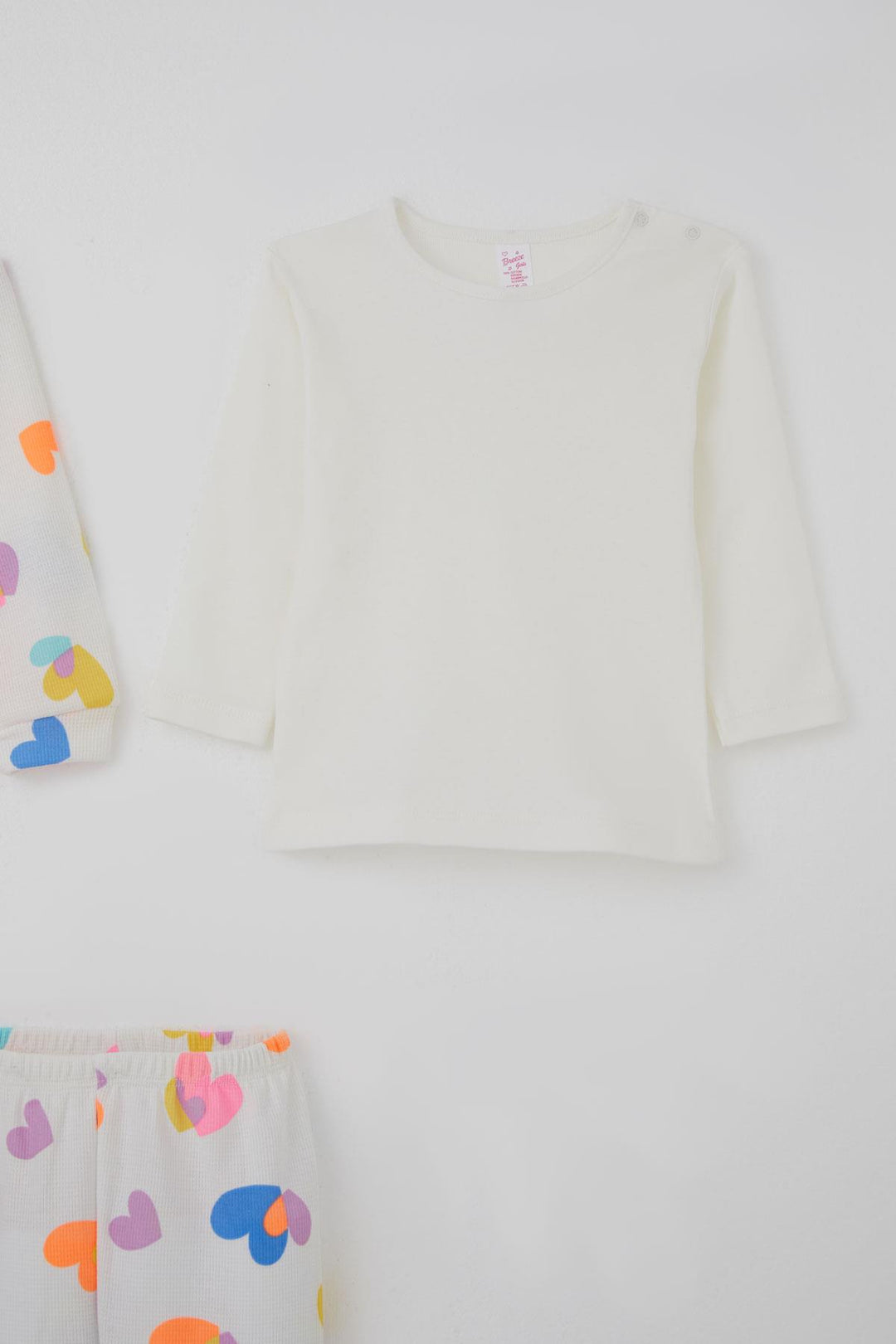 BRE Breeze Kız Bebek Bodyli 3 Lü Takım Renkli Kalp Desenli 4 Ay Yaş, Beyaz - Palm Harbor