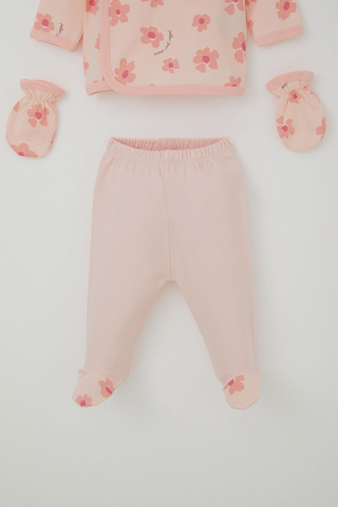 BRE Breeze Baby Girl Hospital Outfit 5 Piece Flower Patterned 0-3 Months, Powder - Barsinghausen