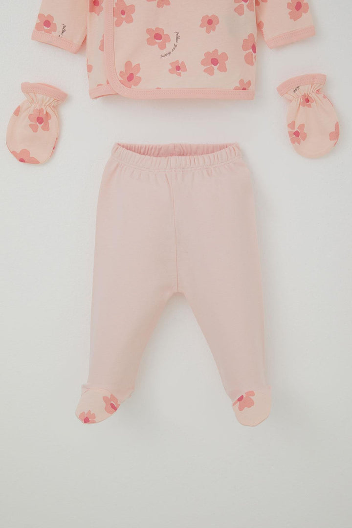 BRE Breeze Baby Girl Hospital Outfit 5 Piece Flower Patterned 0-3 Months, Powder - Barsinghausen