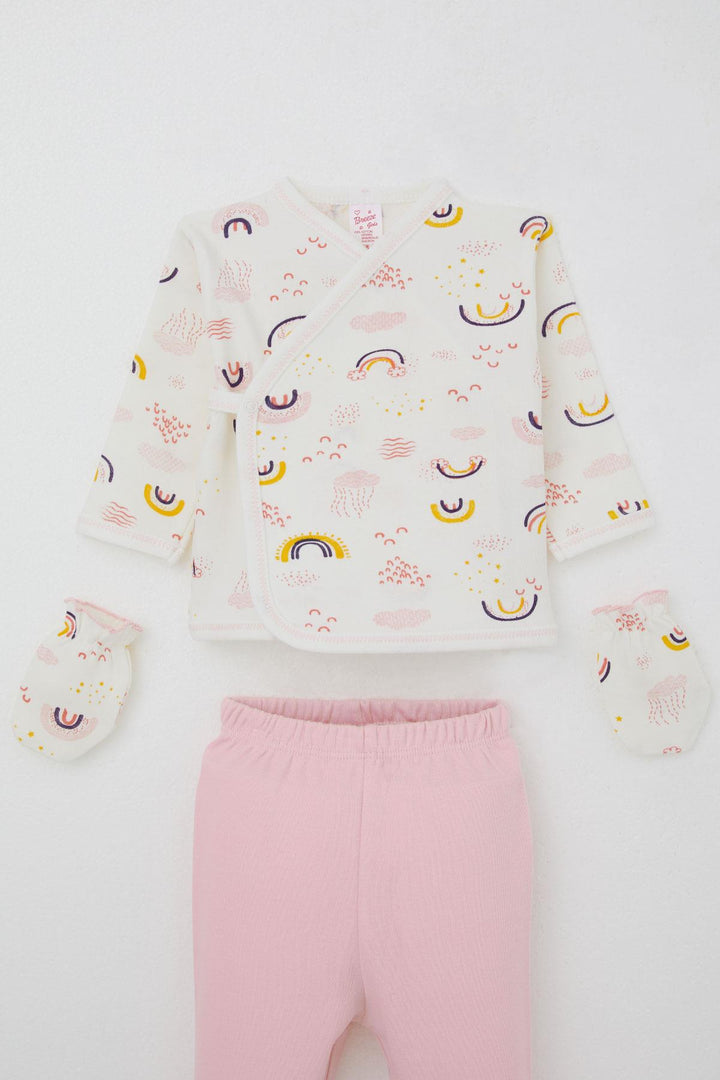 BRE Breeze Baby Girl Hospital Outfit 5 Piece Sky Themed Cloud Patterned 0-3 Months, Ecru - Misterbianco