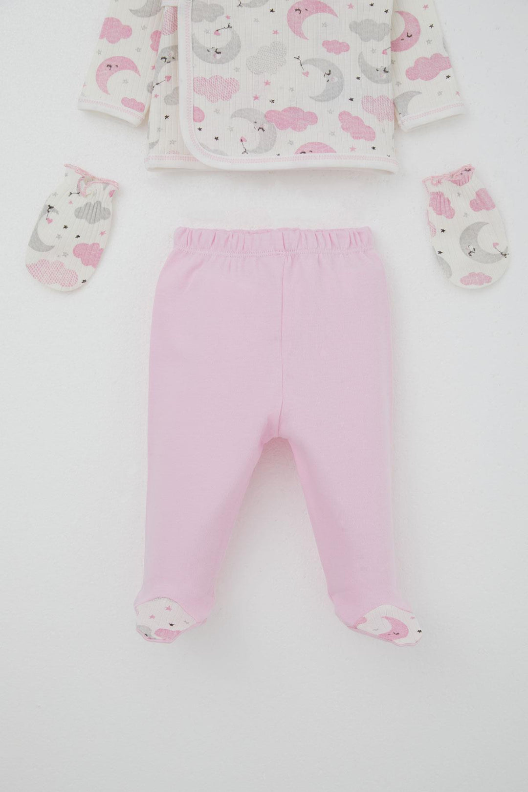 BRE Breeze Baby Girl Hospital Outfit 5 Piece Sky Themed Sleepwear Set with Moon Pattern 0-3 Months, Ecru - Timmins
