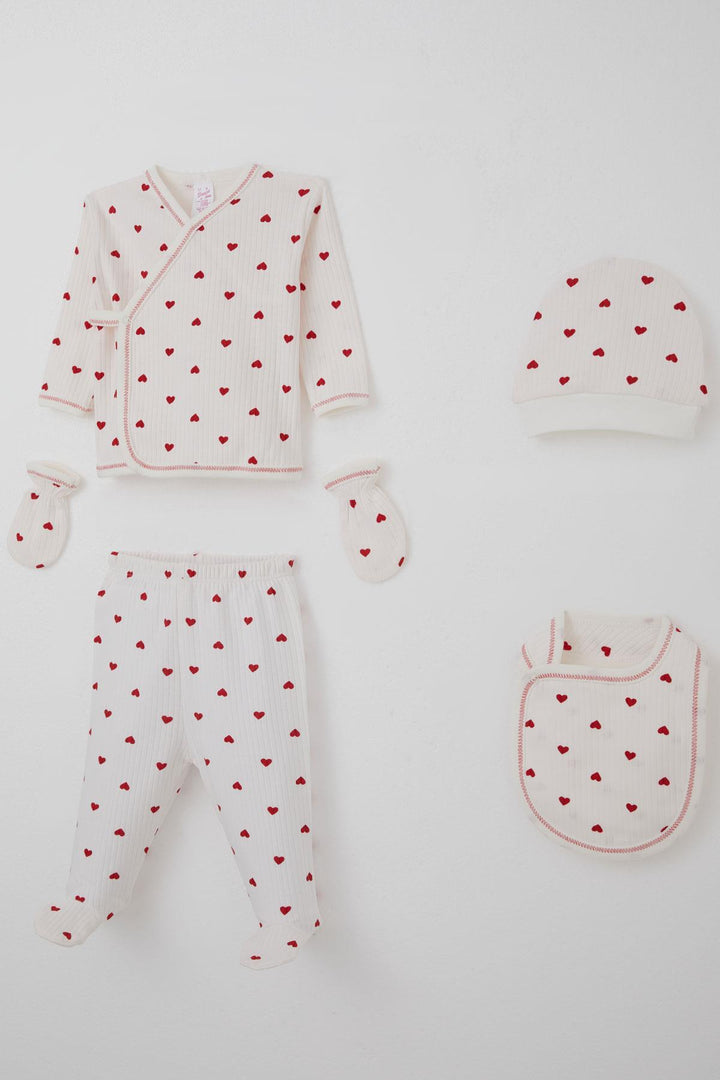 BRE Breeze Baby Girl Hospital Outfit 5-Piece Heart Patterned 0-3 Months, Ecru - Burbank