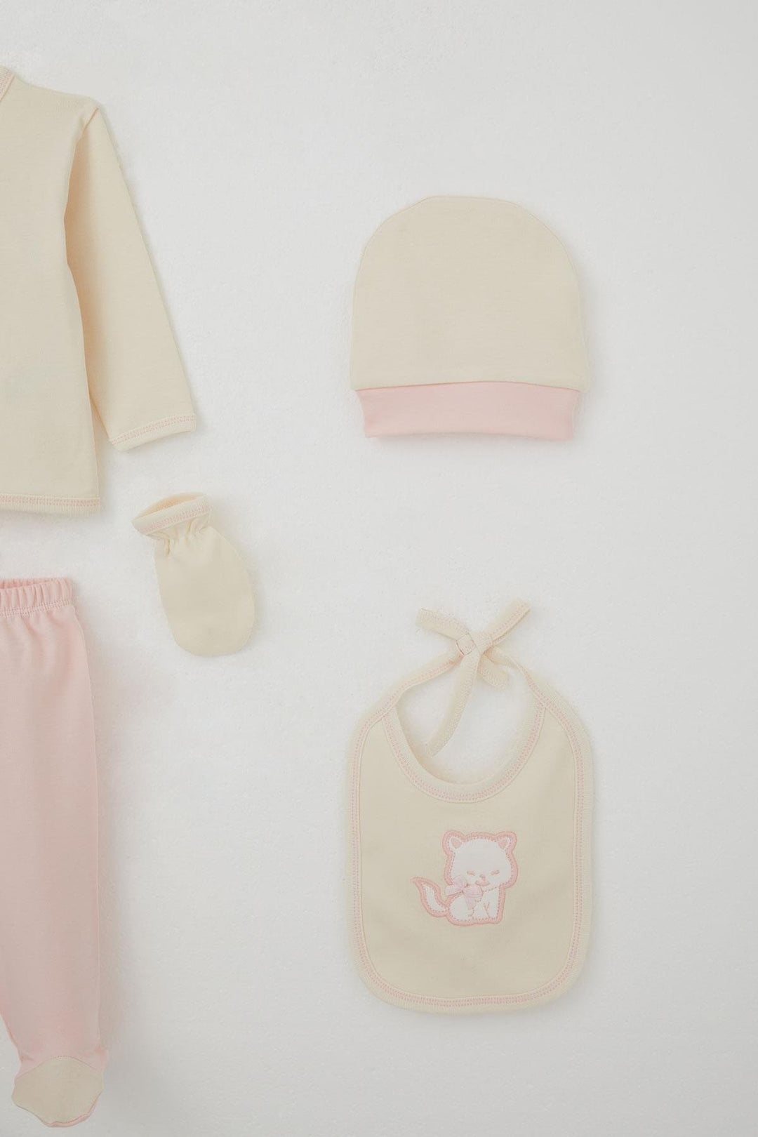 BRE Breeze Baby Girl Hospital Outfit 5 Piece Cute Cat Embroidered Bow 0-3 Months, Cream - Waterloo