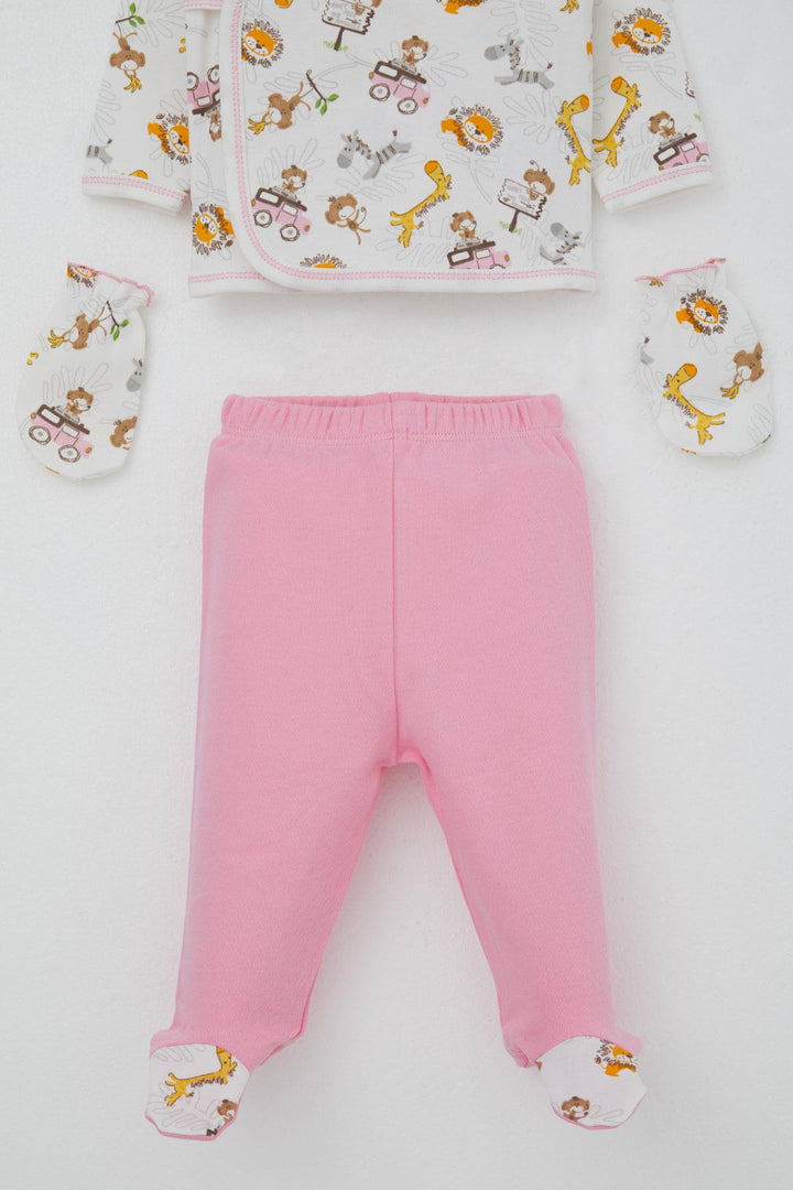 BRE Breeze Baby Girl Hospital Outfit 5-Piece Safari Adventure Cute Animals Patterned 0-3 Months, White - Horad Barysaw