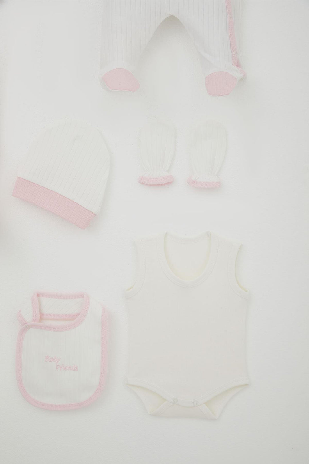 BRE Breeze Baby Girl Hospital Outfit 8 Piece Baby Bear Embroidered Heart 0-3 Months, White - Dunstable