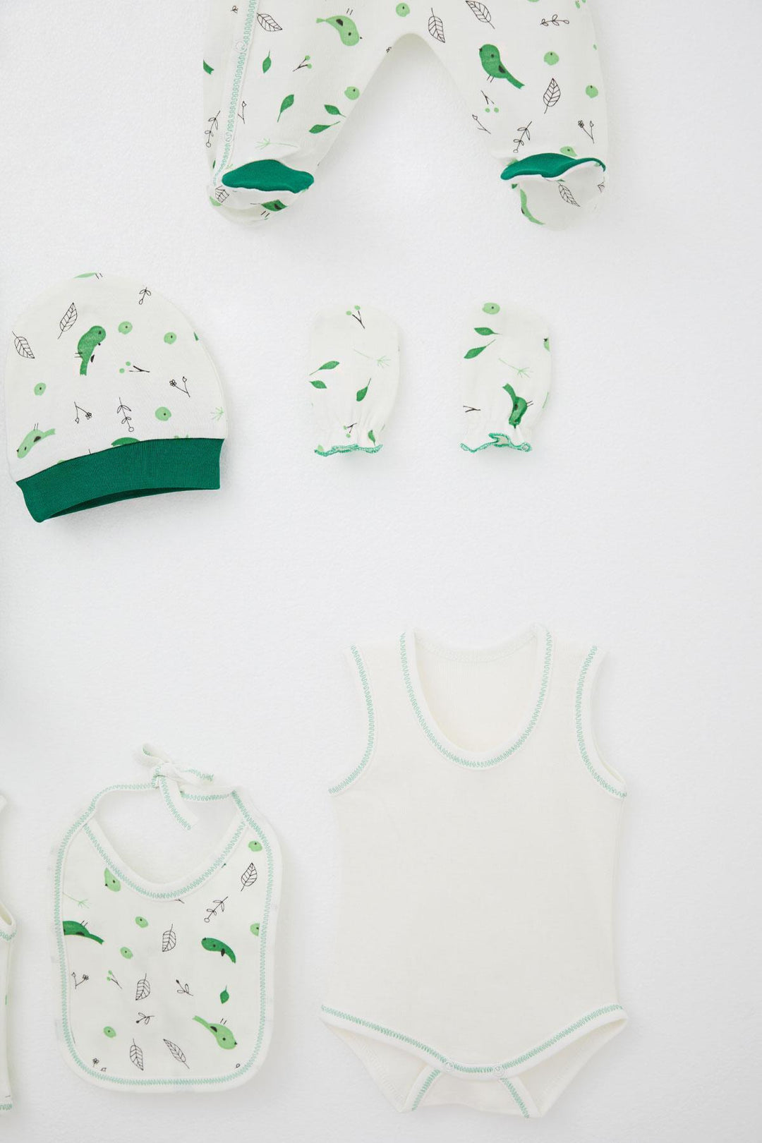 BRE Breeze Baby Girl Hospital Outfit 8 Piece Spring Themed Cute Little Sparrow Patterned 0-3 Months, Ecru - Calgary