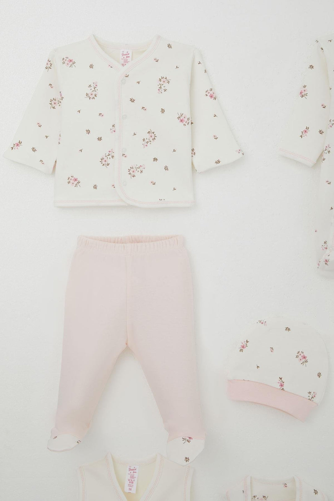 BRE Breeze Baby Girl Hospital Outfit 8 Piece Flower Patterned 0-3 Months, Ecru - Brick