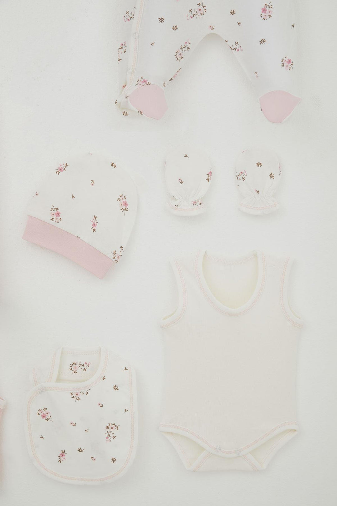 BRE Breeze Baby Girl Hospital Outfit 8 Piece Flower Patterned 0-3 Months, Ecru - Ciudad de Allende