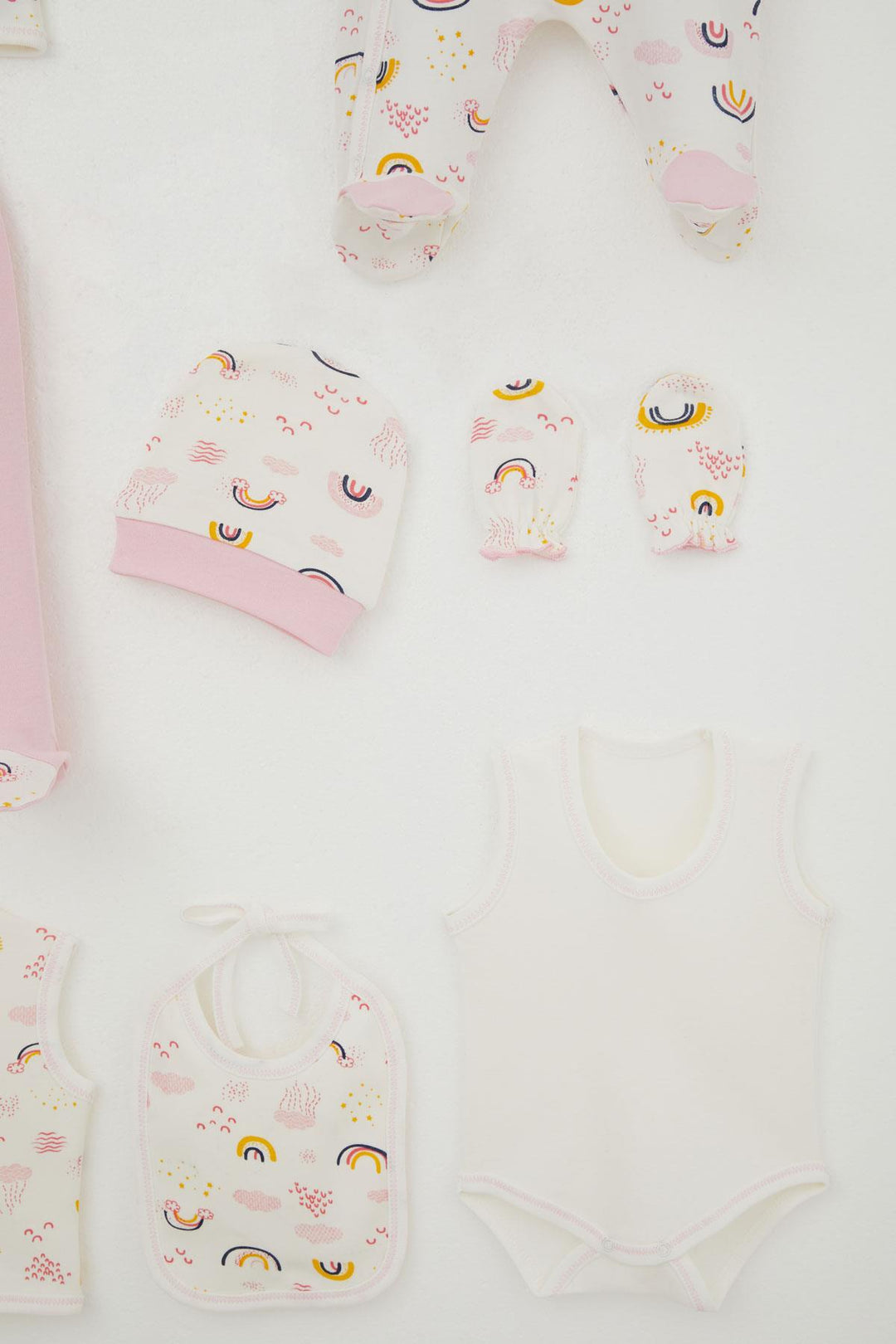 BRE Breeze Baby Girl Hospital Exit 8 Piece Sky Themed Cloud Patterned 0-3 Months, Ecru - Beringen