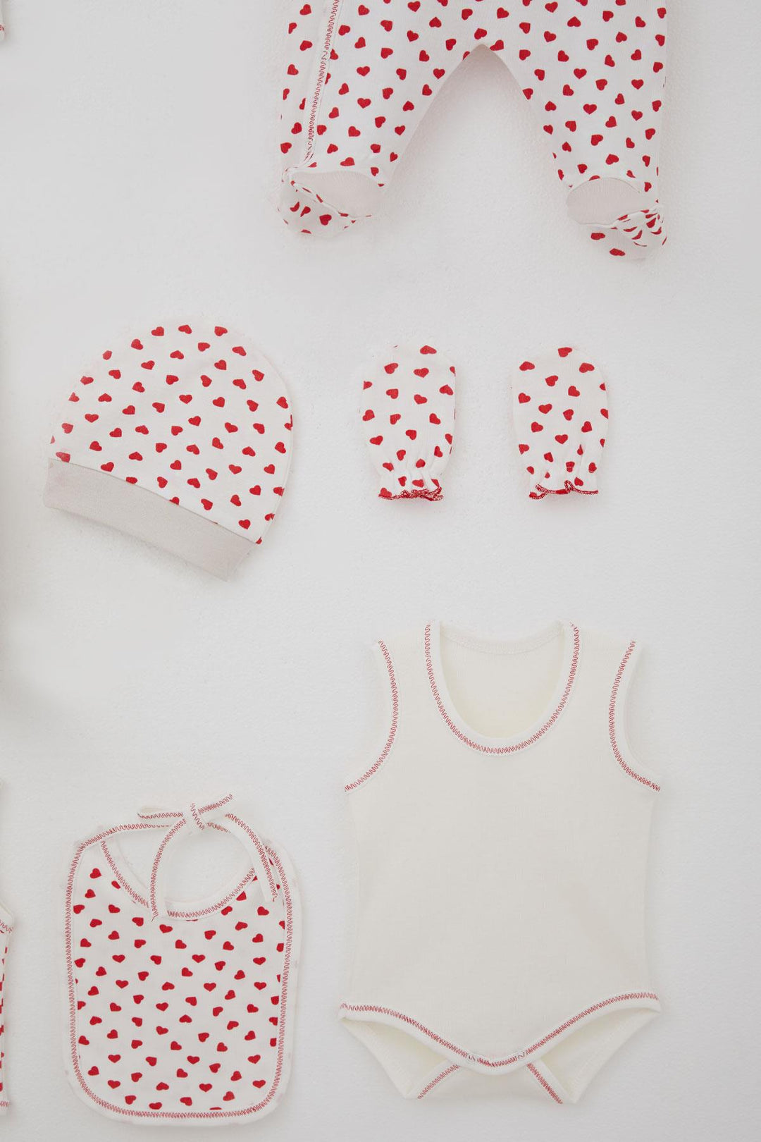 BRE Breeze Baby Girl Hospital Outfit 8 Pieces Elegance of Tiny Hearts 0-3 Months, White - Vaslui
