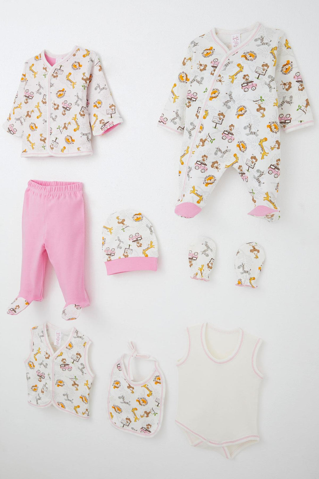 BRE Breeze Baby Girl Hospital Exit 8 Piece Safari Adventure Cute Animals Patterned 0-3 Months, Ecru - Kanasín