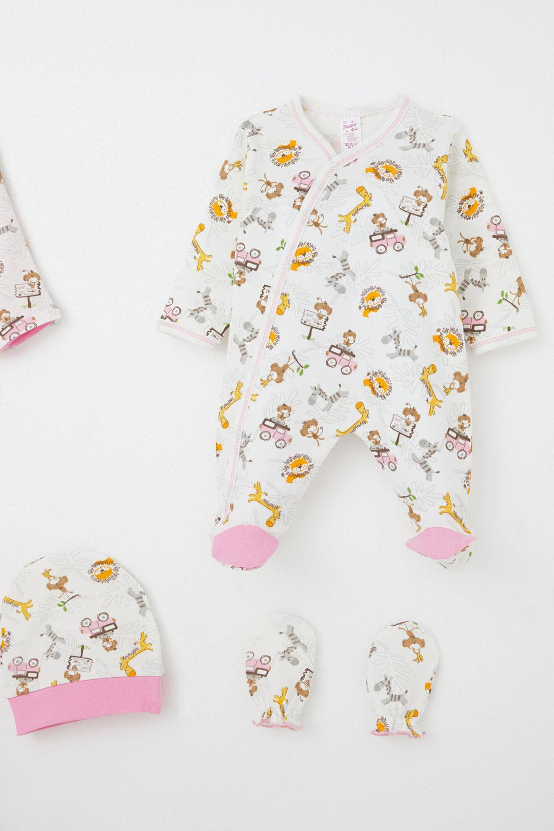 BRE Breeze Baby Girl Hospital Exit 8 Piece Safari Adventure Cute Animals Patterned 0-3 Months, Ecru - Kanasín