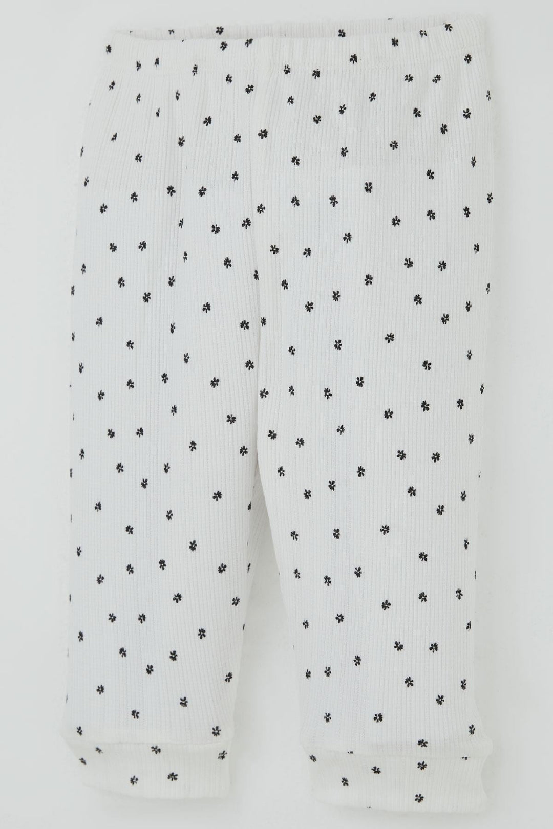BRE Breeze Kız Bebek Pijama Takımı Omuzdan Patlı Mini Çiçek Desenli 4 Ay Yaş, Beyaz - Rio de Mouro