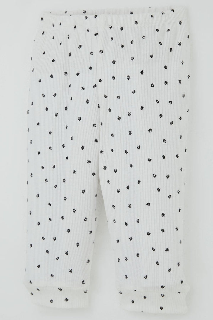 BRE Breeze Kız Bebek Pijama Takımı Omuzdan Patlı Mini Çiçek Desenli 4 Ay Yaş, Beyaz - Rio de Mouro