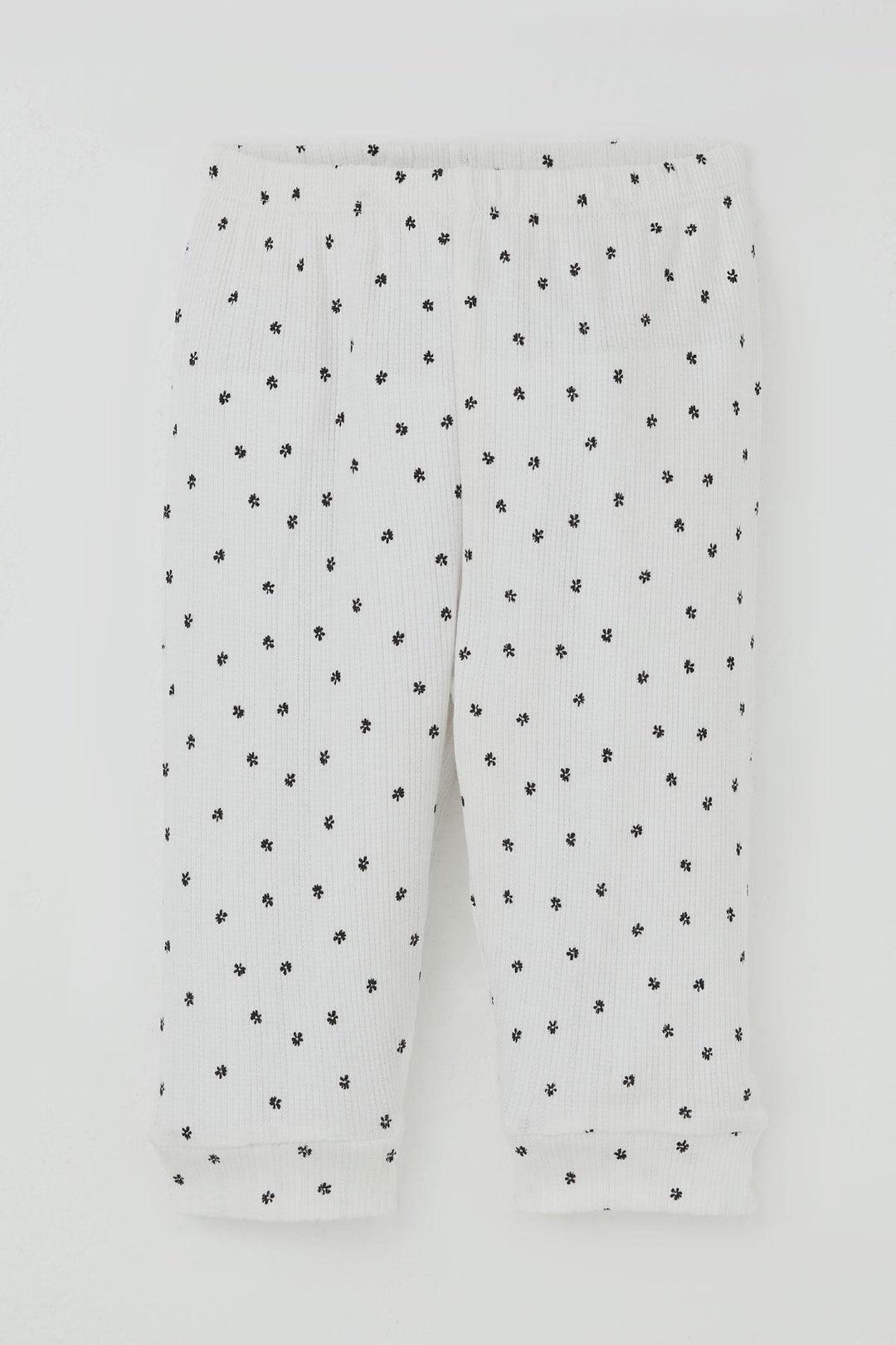 BRE Breeze Kız Bebek Pijama Takımı Omuzdan Patlı Mini Çiçek Desenli 4 Ay Yaş, Beyaz - Rio de Mouro