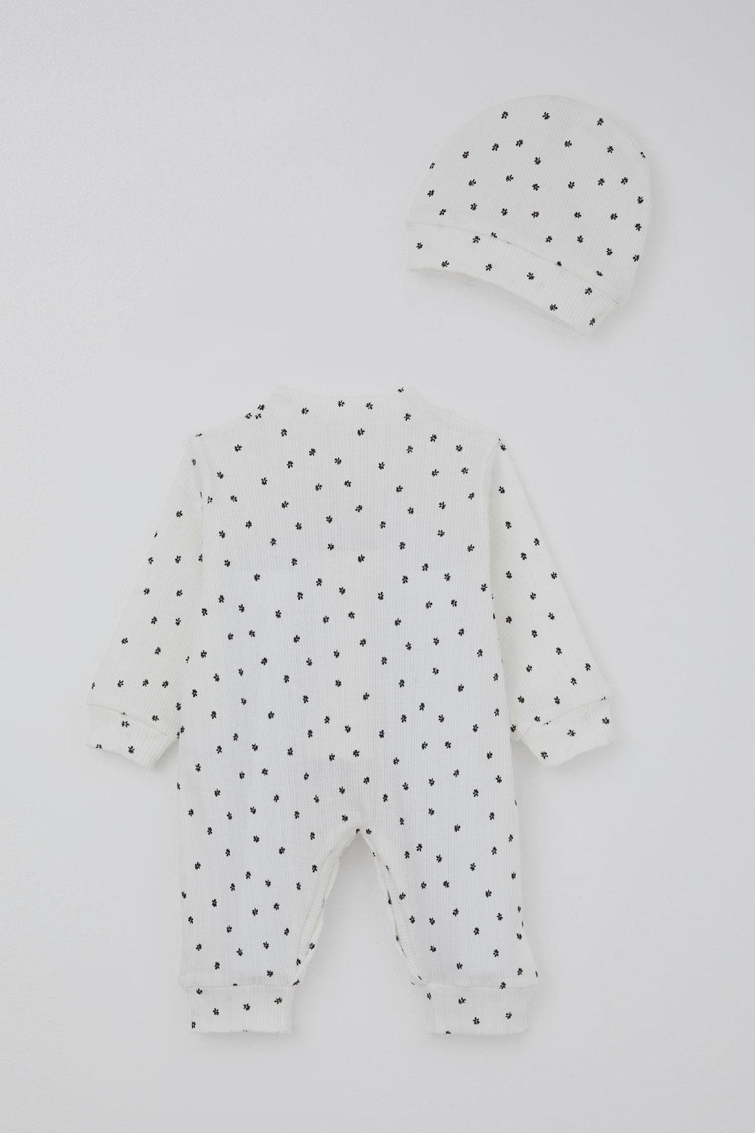 BRE Breeze Girl Babytulum Mini Flower Tale 0-6 Months, White - Korydallós