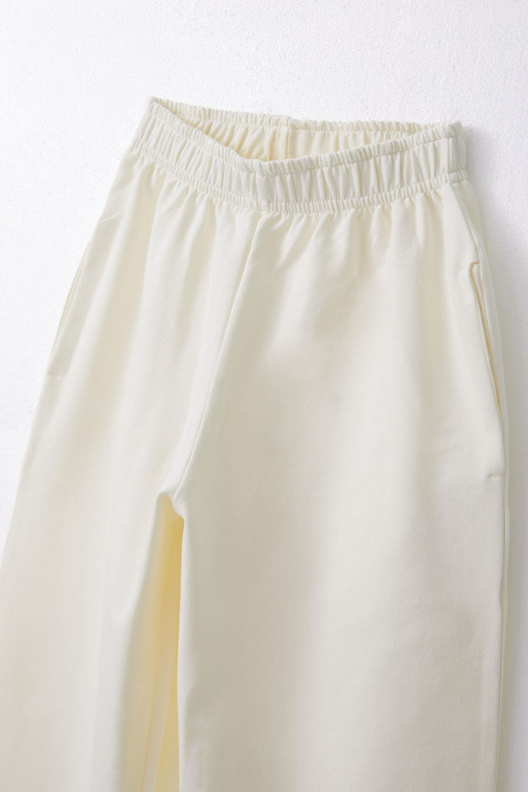 BRE Breeze Girl Child Waistband Elastic Basic 4-8 Years, Cream - Wollongong