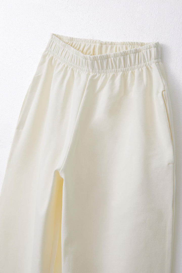 BRE Breeze Girl Child Waistband Elastic Basic 4-8 Years, Cream - Wollongong