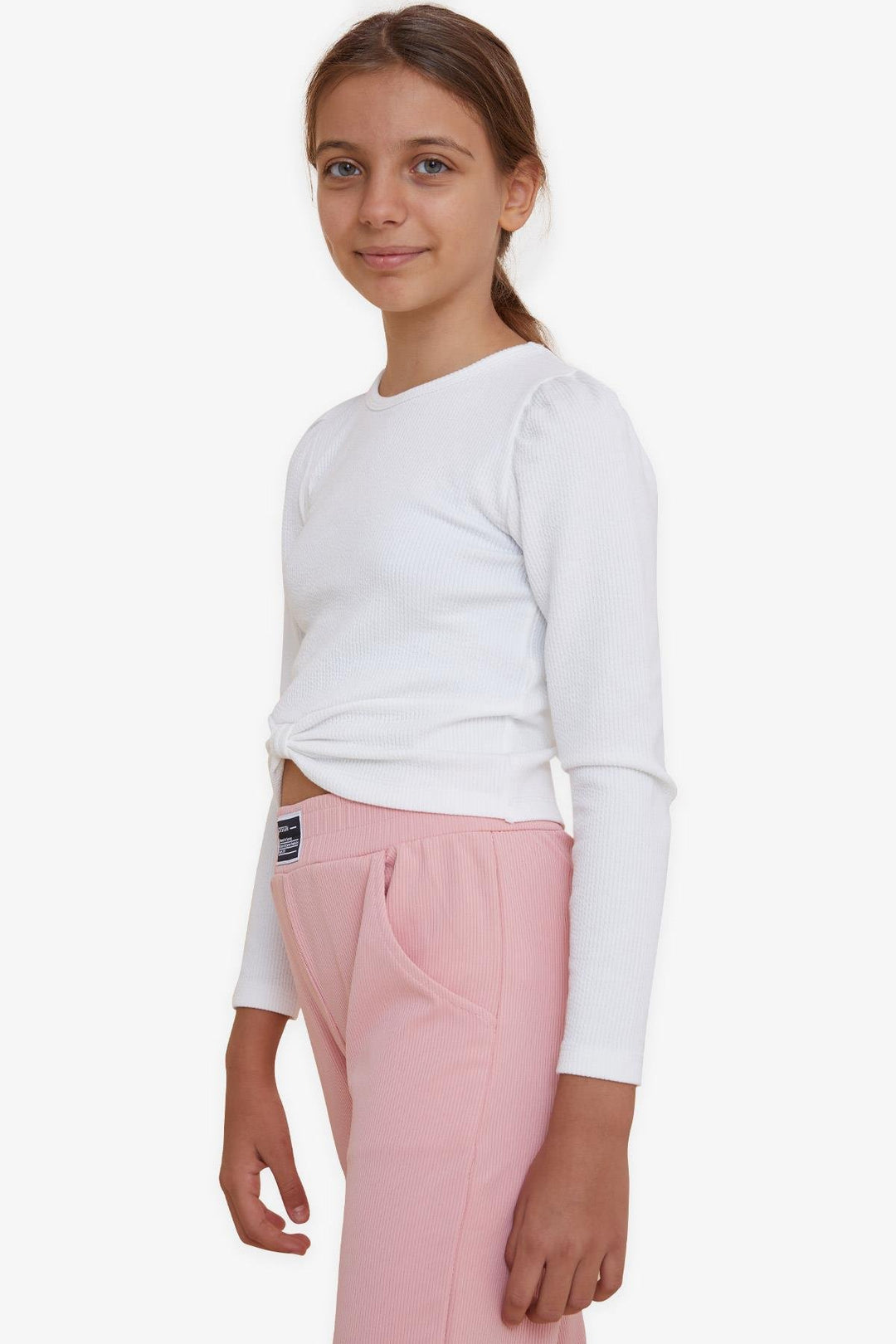 BRE Breeze Girl Child Crop Long Sleeve T-Shirt with Bow 84 Years, Ecru - Weymouth