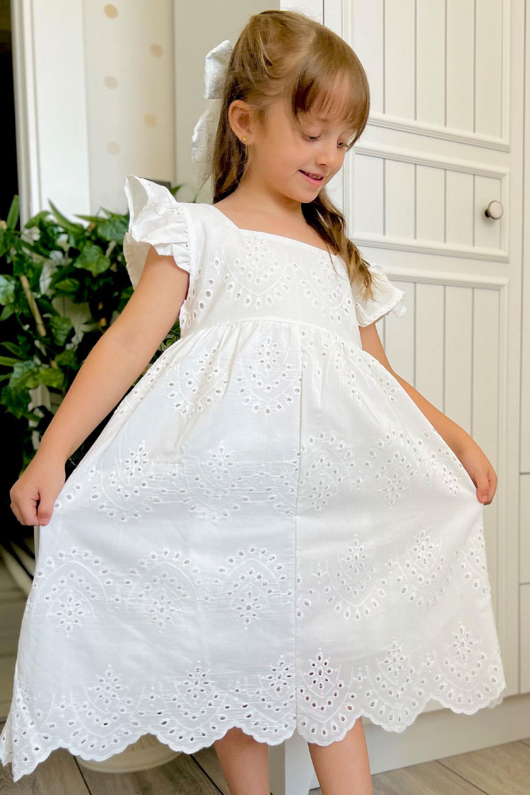 BRE Breeze Girl's Dress with Flower Embroidery, Back Zipper, 3-8 Years, Ecru - Rovigo