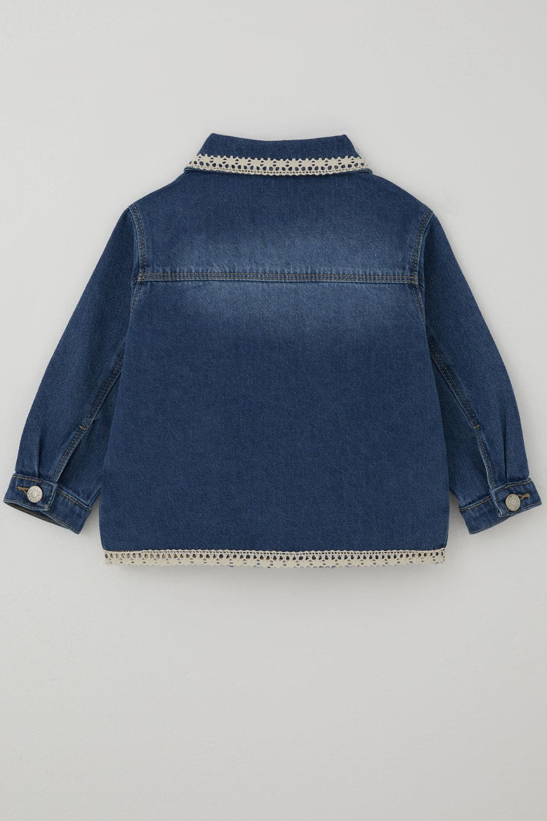 BRE Breeze Kız Çocuk Jean Ceket Yaka & Alt Kısmı Güpür Cep Kapak Detaylı 3-7 Yaş, Mavi - Maastricht