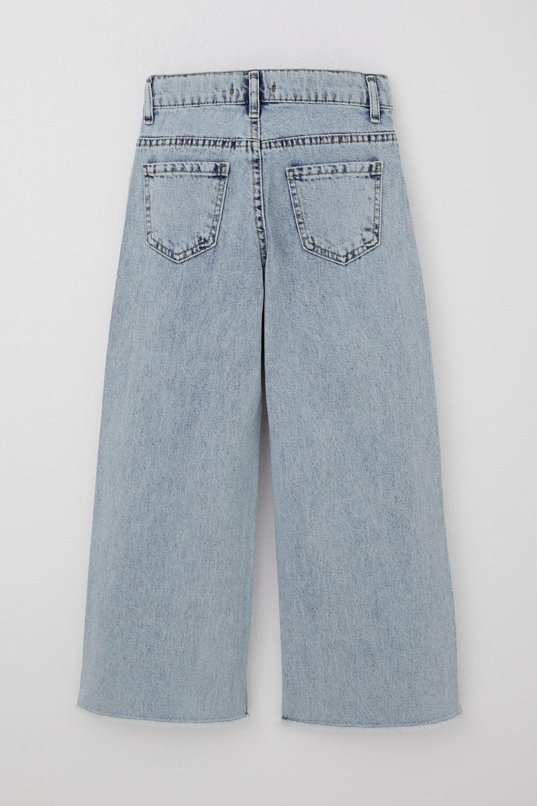 BRE Breeze Girl's Jeans with Butterfly Embroidery and Tasseled Hem, 84 Years, Light Blue - Arlington