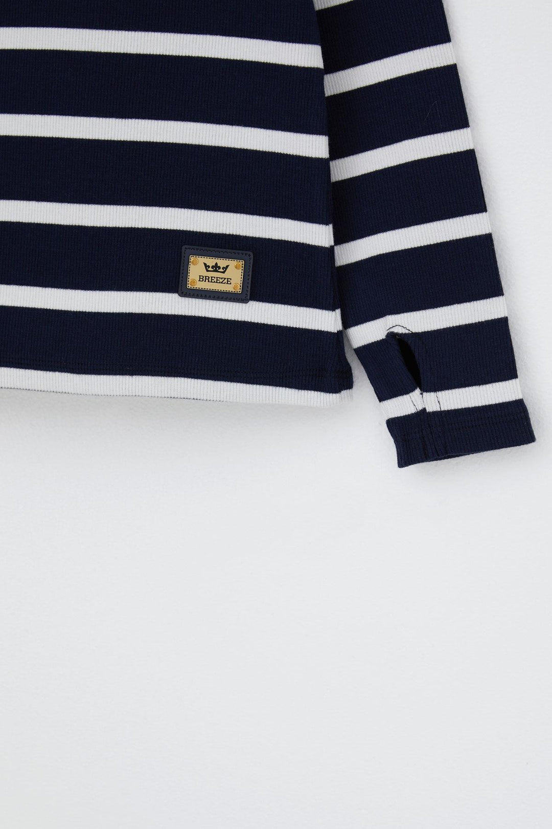 BRE Breeze Girl Child Set with Pants Finger Slit Arm Detail 84 Years, Navy Blue - Coram