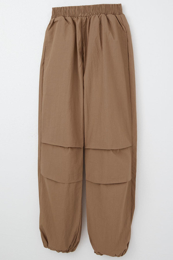 BRE Breeze Girl Child Parachute Jogger Pants 62 Years, Brown - San Fernando de Henares