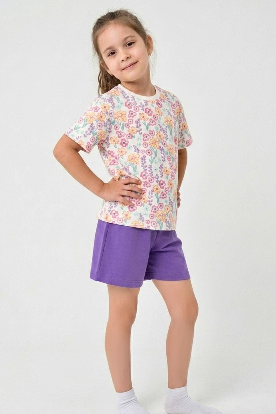 BRE Breeze Kız Çocuk Şortlu Pijama Takımı Renkli Çiçek Desenli 4-8 Yaş, Beyaz - Ponta Delgada