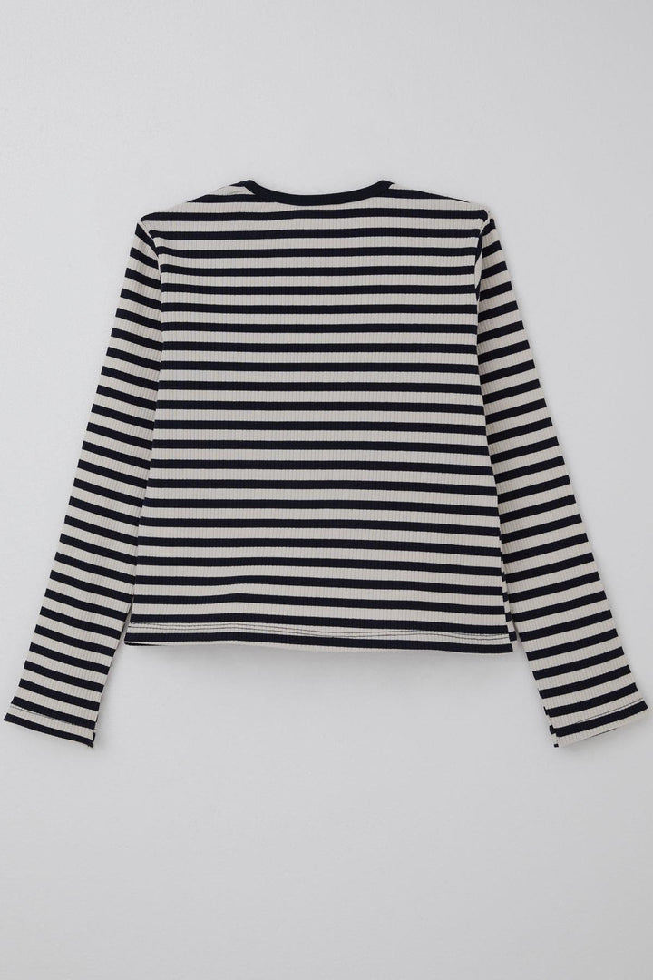 BRE Breeze Girl Child Long Sleeve T-Shirt with Arm Bow Accessory 94 Years, Navy Blue - Schaarbeek