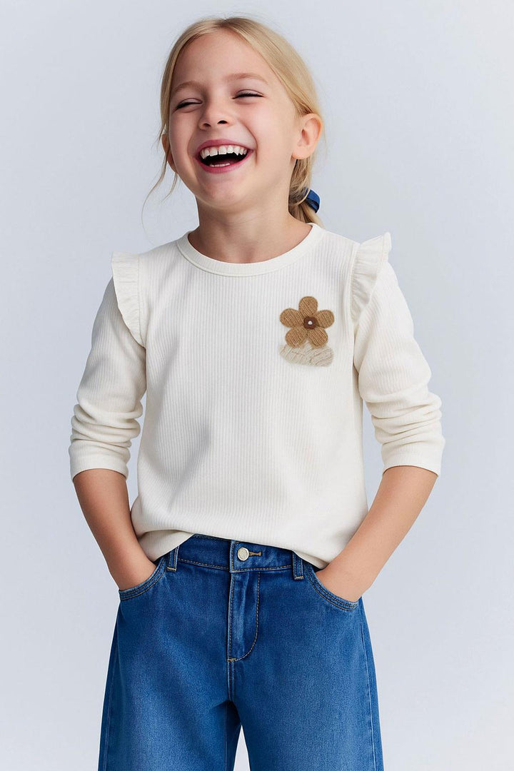 BRE Breeze Girl Child Long Sleeve T-Shirt with Flower Accessories, 2-6 Years, Ecru - Coral Gables
