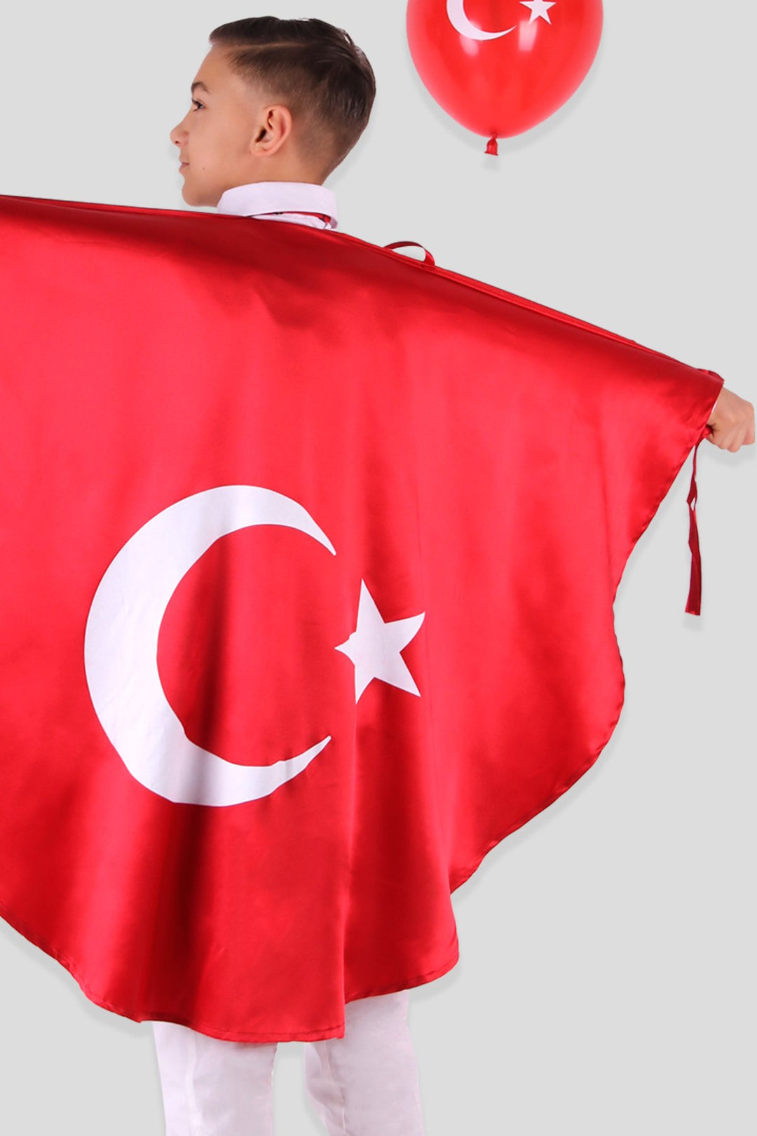 BRE Breeze Turkish Flag Cape Standard, Red - La Mesa