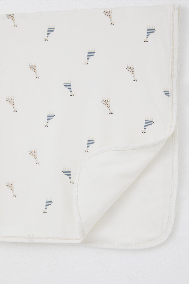 BRE Breeze Newborn Baby Blanket with Cute Giraffe Pattern, Standard, Ecru - Halifax