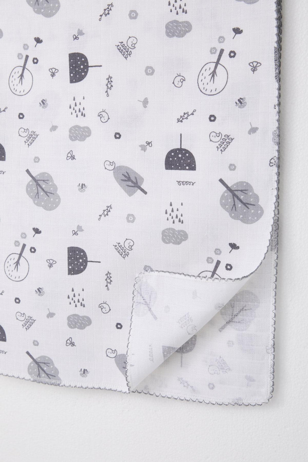 BRE Breeze Newborn Baby Muslin Blanket Spring Themed Bird Pattern Ecru - Batumi