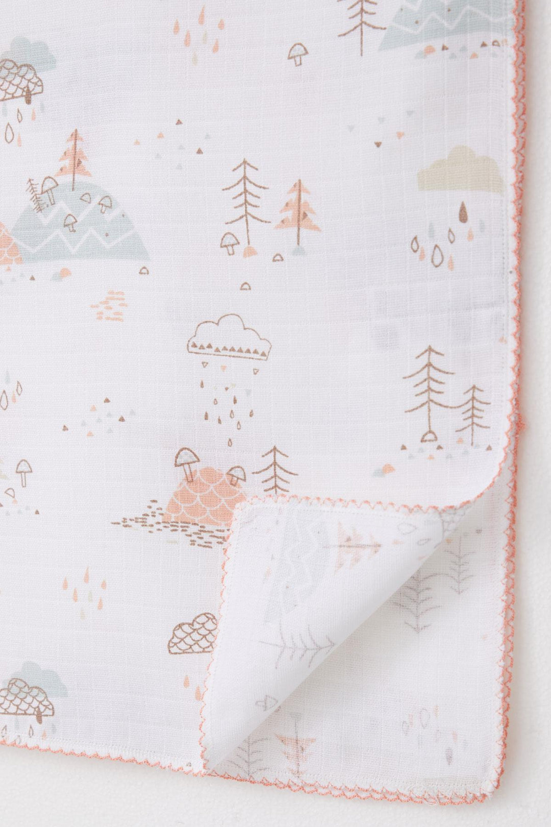 BRE Breeze Newborn Baby Muslin Blanket Spring Themed Cloud Patterned Ecru - Puyallup