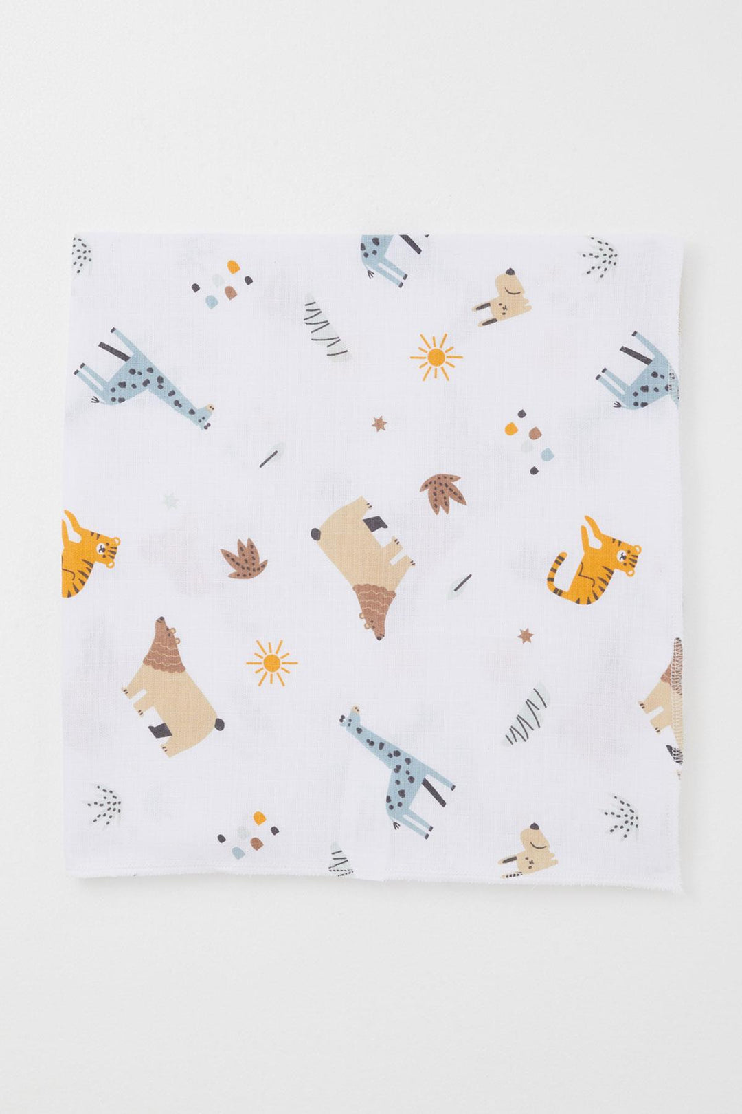 BRE Breeze Newborn Baby Muslin Blanket Nature Themed with Animal Pattern Standard, White - Leonberg