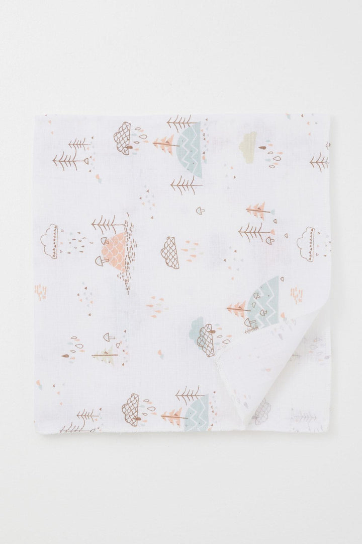 BRE Breeze Newborn Baby Muslin Blanket Spring Themed Cloud Pattern Standard, Ecru - Cannes