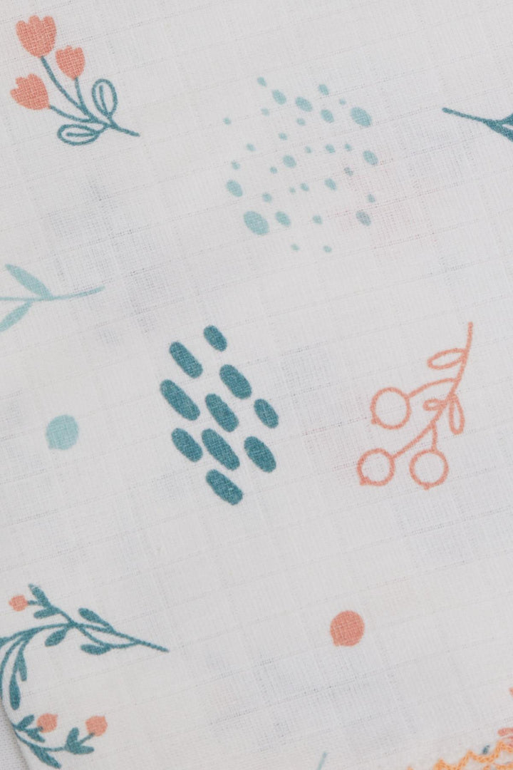 BRE Breeze Newborn Baby Muslin Blanket Spring Themed with Flower Pattern Ecru - Cheektowaga