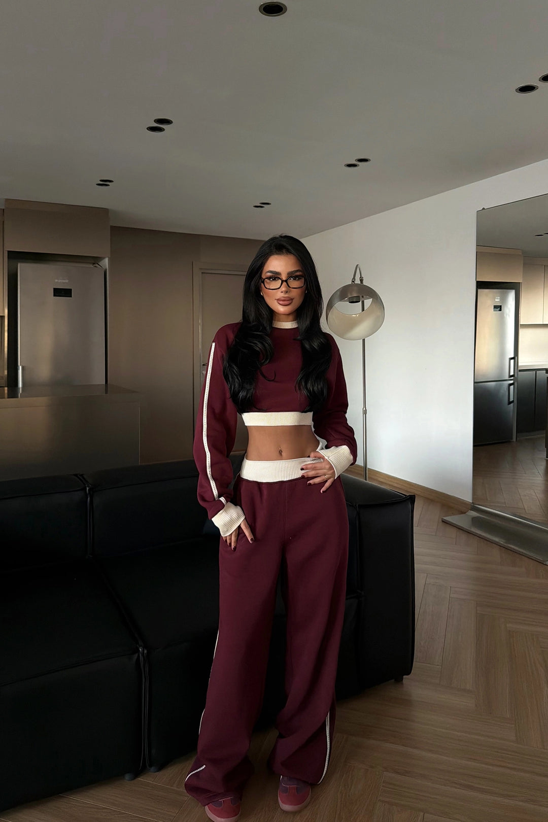 EYY Women Burgundy Two-Tone Set - Huixquilucan