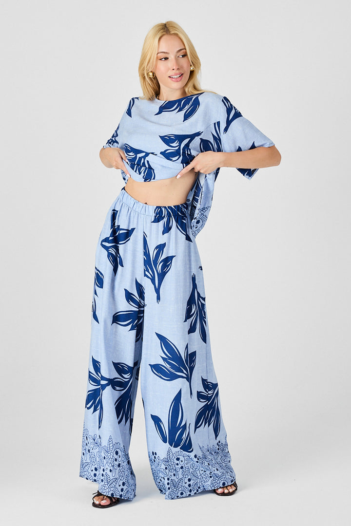 Ice Blue Leaf Patterned Oversized Blouse and Wide Leg Pants Set BCVL-254029 - Eden Prairie